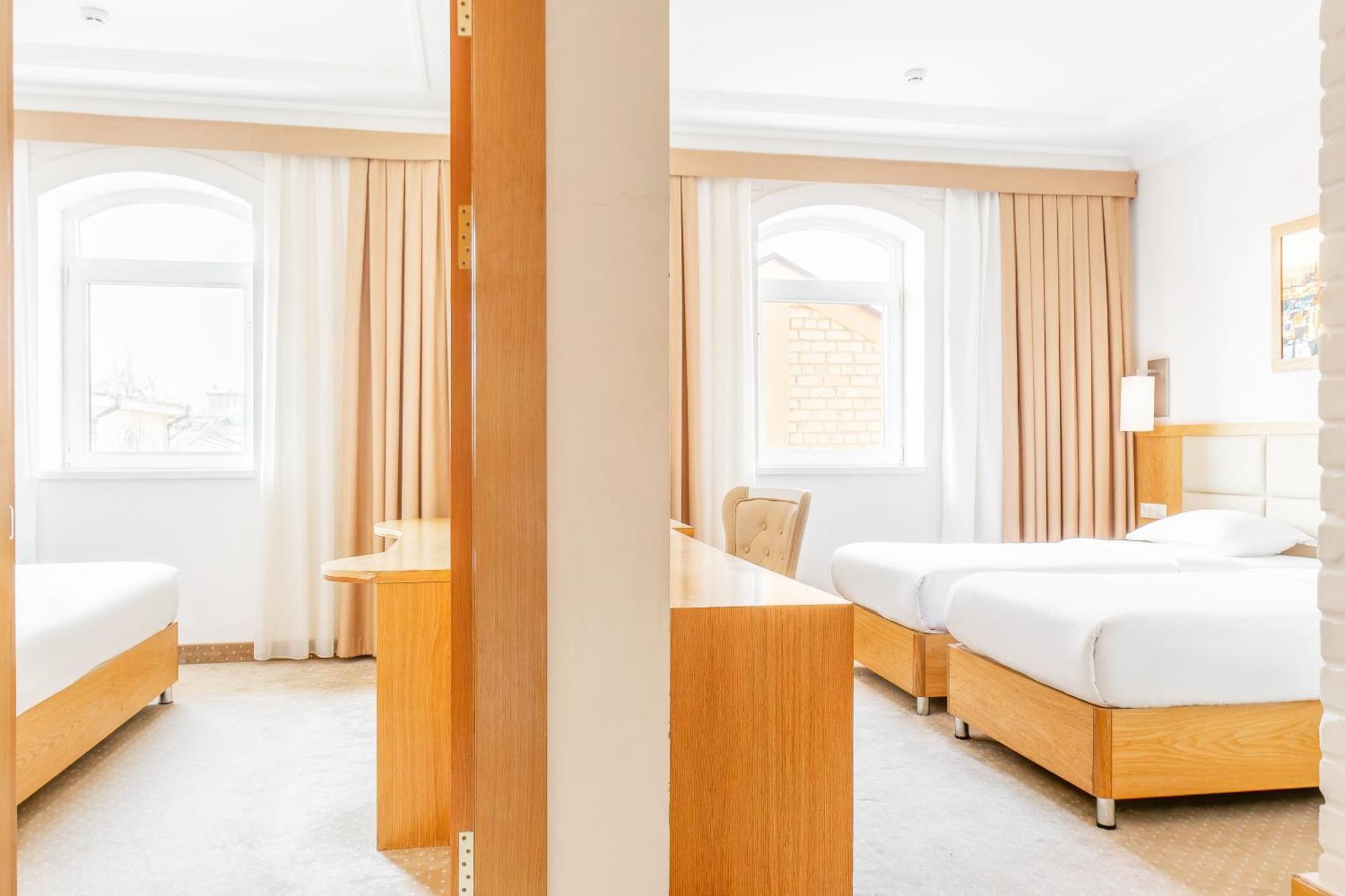Praga Hotel Tachkent Extérieur photo